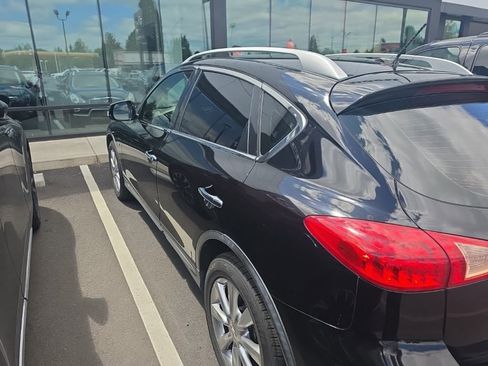 Used 2017 INFINITI QX50 AWD w/ Premium Plus Package image 5
