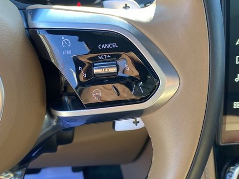 Used 2023 Jaguar F-PACE S image 18