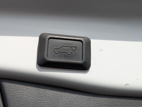 Certified 2023 Toyota RAV4 XSE w/ Weather Package AWD/4WD image 26