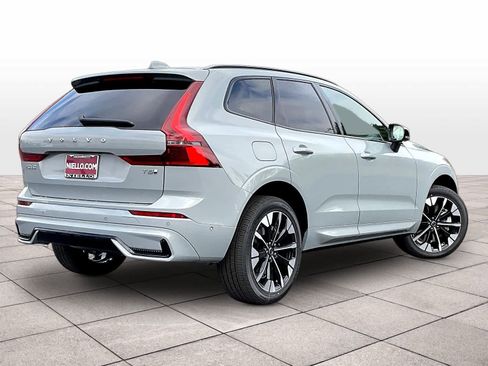 New 2026 Volvo XC60 T8 Plus w/ Climate Package image 4