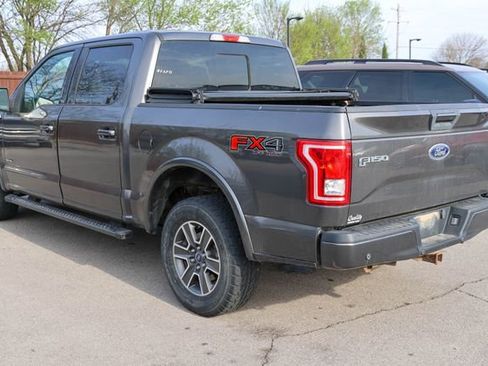 Used 2017 Ford F150 XLT w/ Equipment Group 302A Luxury image 4