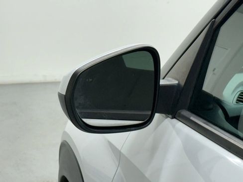 Used 2021 Chevrolet TrailBlazer LT w/ Premium Seating Package image 44