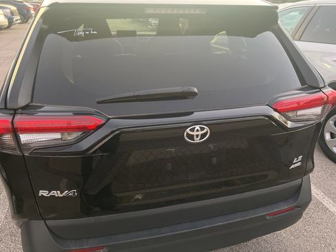 Used 2024 Toyota RAV4 LE image 5