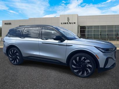 New 2025 Lincoln Nautilus Reserve w/ Jet Appearance Package