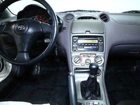 Used 2001 Toyota Celica GT image 27