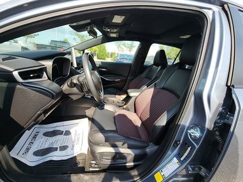 Certified 2025 Toyota Corolla XSE FWD image 28