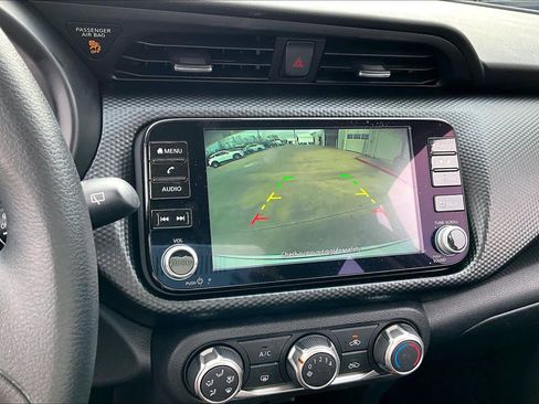 Certified 2024 Nissan Kicks SV image 26