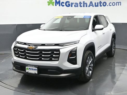 Used 2025 Chevrolet Equinox LT image 16