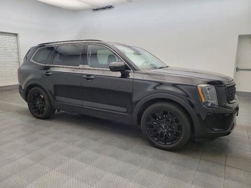 Used 2022 Kia Telluride SX w/ SX Prestige Package AWD/4WD image 11