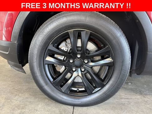 Used 2018 Ford Explorer XLT AWD/4WD image 34