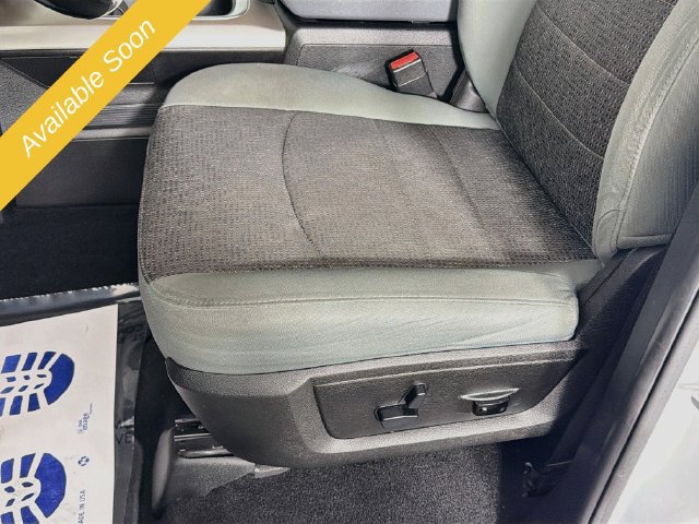 Used 2019 RAM 1500 Warlock AWD/4WD image 18