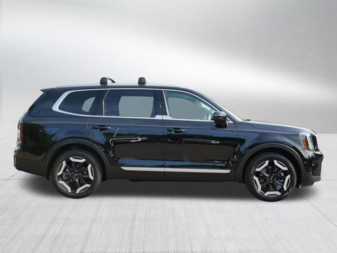 Certified 2024 Kia Telluride EX w/ EX Captain's Chair Package AWD/4WD image 8