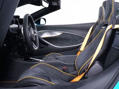 New 2026 McLaren Artura Performance image 4