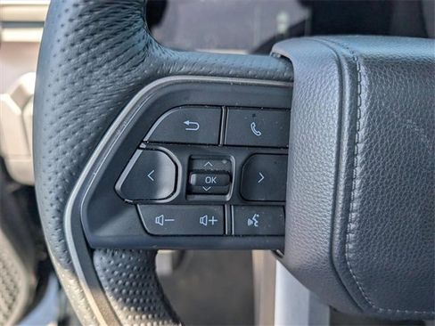 Used 2025 Toyota Tacoma TRD Sport image 7