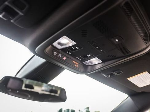 Used 2023 Cadillac XT6 Premium Luxury AWD/4WD image 63