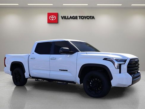 New 2025 Toyota Tundra SR5 image 12