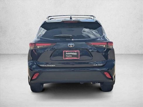 New 2026 Toyota Highlander XLE AWD/4WD image 8