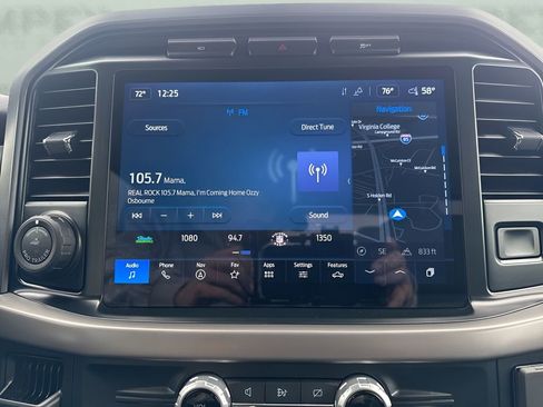Used 2024 Ford F150 Lightning XLT AWD/4WD image 19