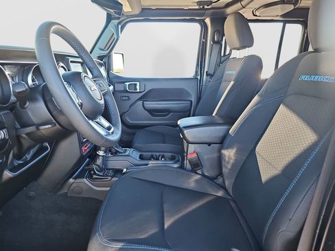 Used 2023 Jeep Wrangler Unlimited Rubicon 4xe image 17