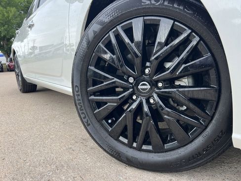 Certified 2025 Nissan Altima 2.5 SV w/ SV Special Edition Package FWD image 7