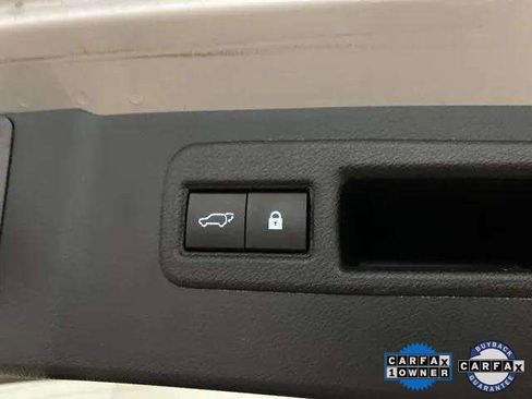 Used 2018 Lexus NX 300 FWD image 8