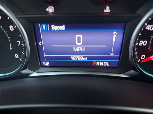 Used 2023 Chevrolet Equinox LT image 22