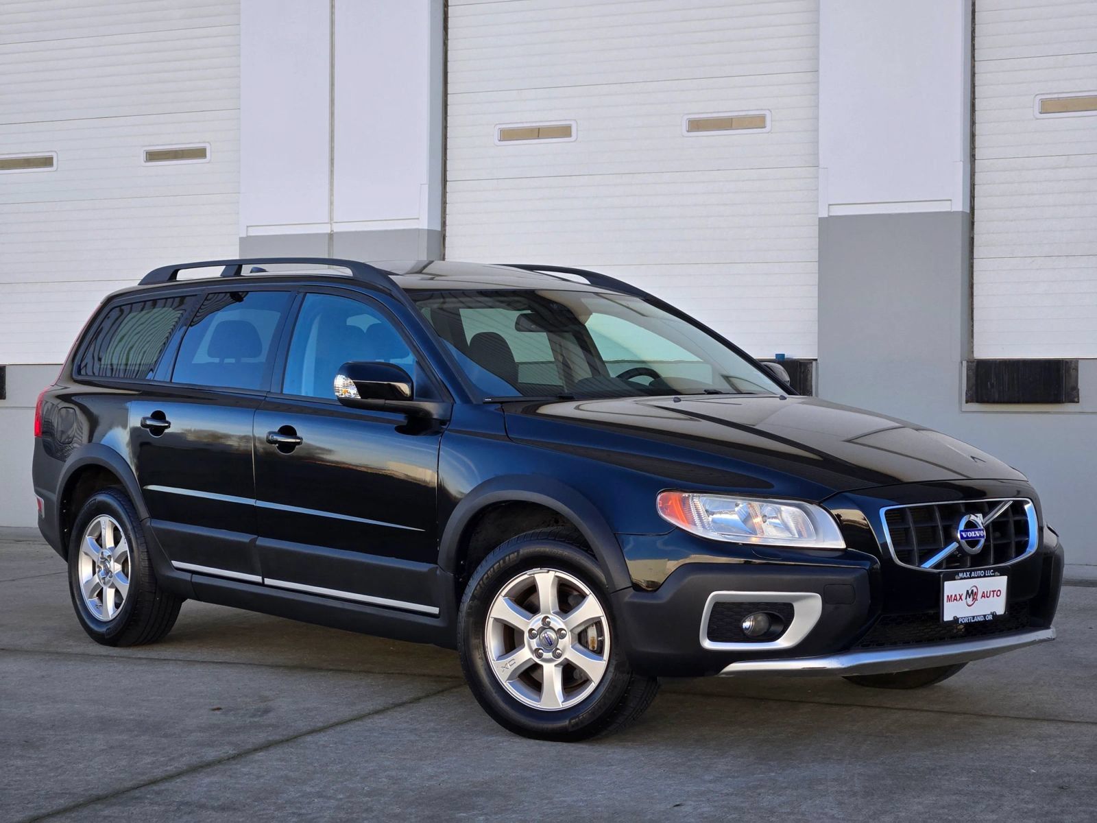 Used 2013 Volvo XC70 3.2 AWD/4WD image 1