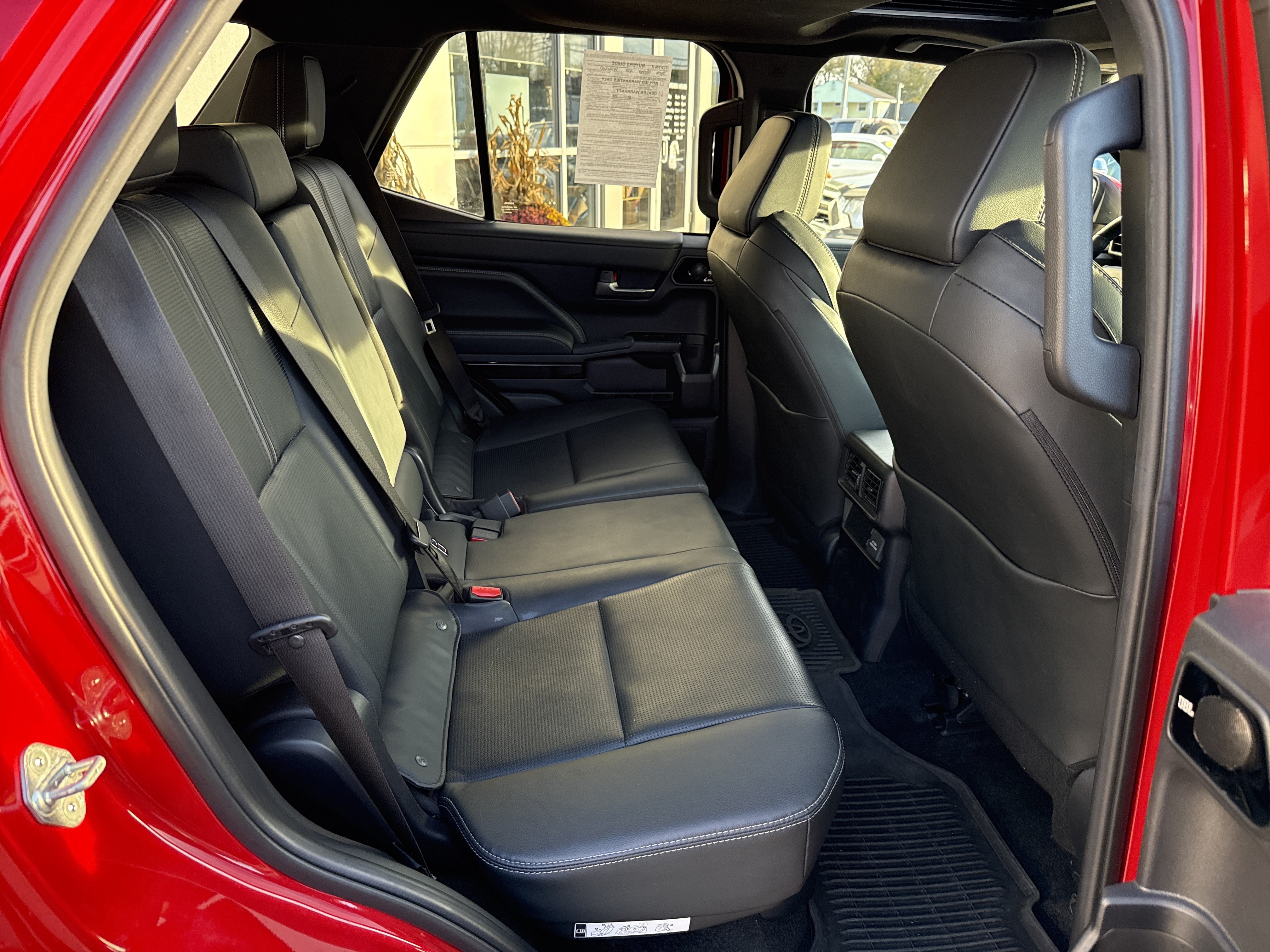 Used 2025 Toyota 4Runner Limited AWD/4WD image 14