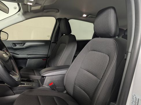 Certified 2025 Ford Escape Active FWD image 24