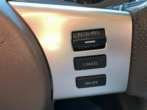 Used 2019 Nissan Frontier SV image 17