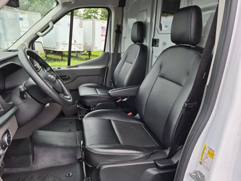 Used 2025 Ford Transit 250 148 High Roof Extended w/ Load Area Protection Package RWD image 19