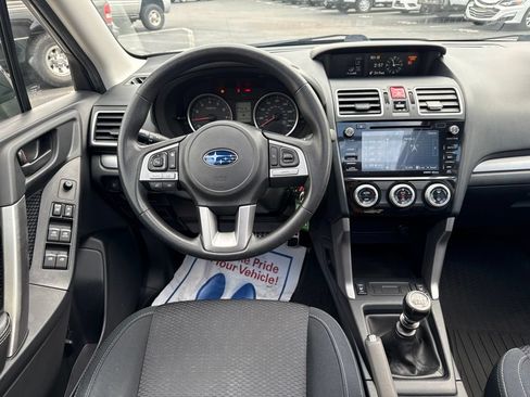 Used 2017 Subaru Forester 2.5i Premium AWD/4WD image 15