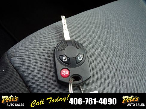 Used 2018 Ford Escape SE image 24