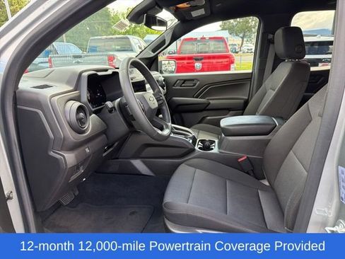 Used 2025 Chevrolet Colorado Trail Boss AWD/4WD image 4