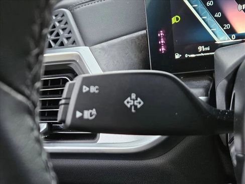 Used 2024 BMW X5 xDrive40i w/ Premium Package image 15