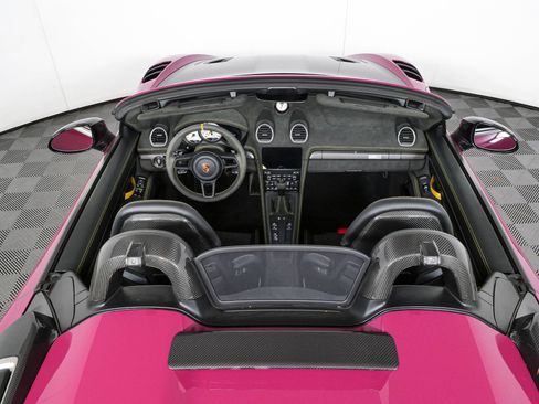 Certified 2025 Porsche 718 Boxster Spyder RS RWD image 35