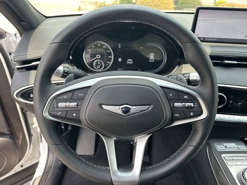 Used 2024 Genesis GV70 3.5T Sport w/ Sport Advanced Package AWD/4WD image 18