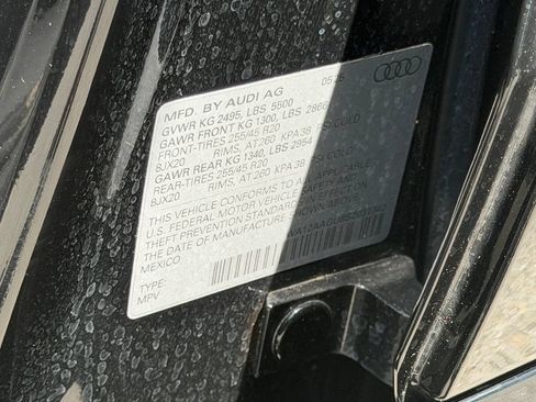 Used 2025 Audi Q5 Premium w/ Premium Plus AWD/4WD image 31