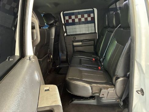 Used 2016 Ford F250 Lariat w/ Lariat Interior Package AWD/4WD image 13