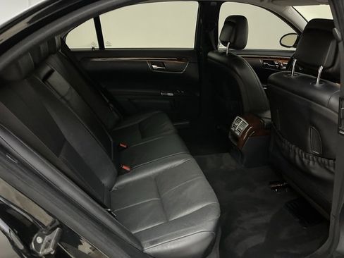 Used 2009 Mercedes-Benz S 550 image 31