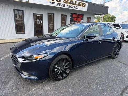 Used 2024 MAZDA MAZDA3 s FWD image 2