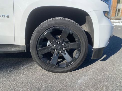 Used 2017 Chevrolet Tahoe LT image 32