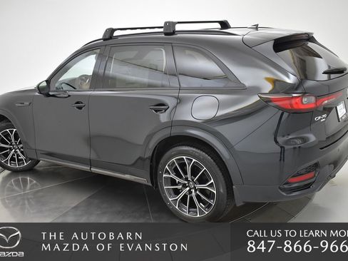 Certified 2025 MAZDA CX-70 3.3 Turbo S w/ Premium Plus AWD/4WD image 8