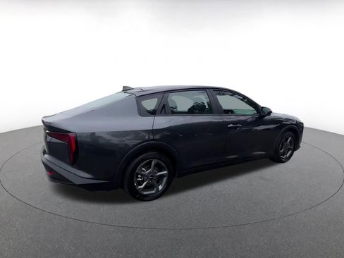 Used 2025 Kia K4 FWD image 15
