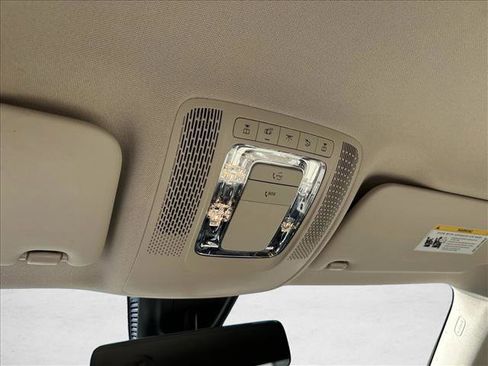 Used 2021 Mercedes-Benz GLA 250 image 21