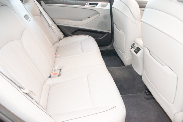 Used 2018 Genesis G80 3.8 w/ Option Group 03 AWD/4WD image 12