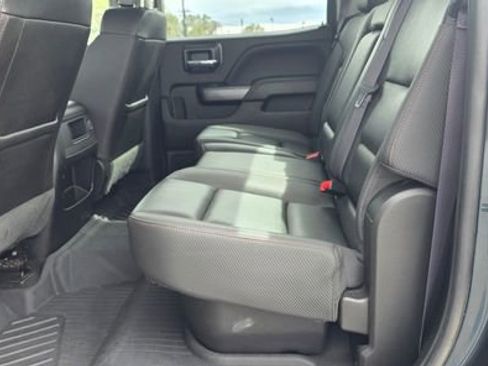 Used 2017 GMC Sierra 3500 SLT image 11