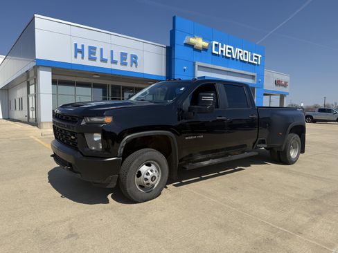 Used 2022 Chevrolet Silverado 3500 W/T w/ Gooseneck/5TH Wheel Package AWD/4WD image 3