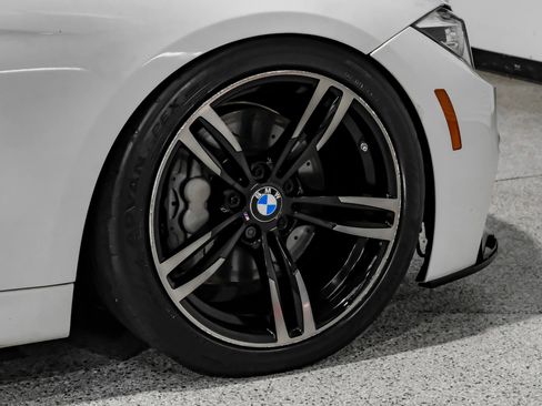 Used 2017 BMW 340i Sedan RWD image 55