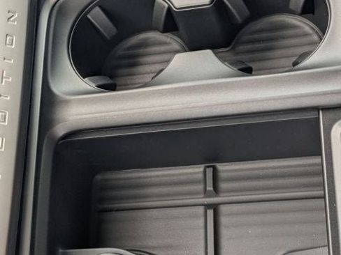 New 2025 Ford Expedition Active RWD image 56